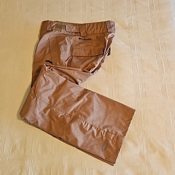 Men's ski pants from Columbia. - Picture 1 of 10